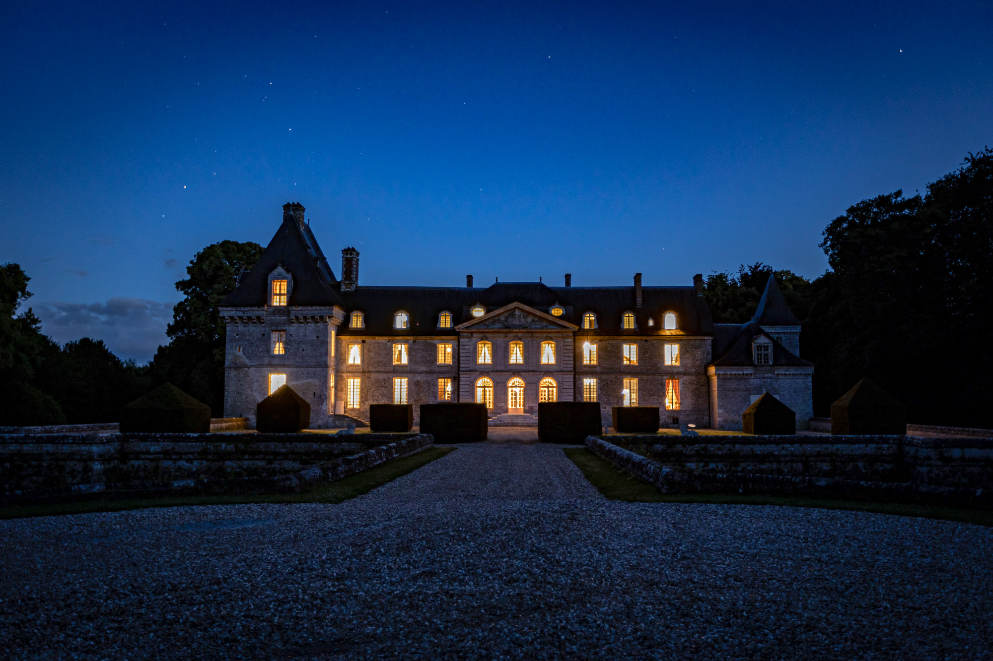 Luxury castle to rent - Castle in Normandy - Castle for luxury wedding - Luxury wedding in France - Deauville Luxury Rental - Noam Normandy - Noam Group - Noam Villas - Noam Private retreats - Castle with services - Luxury hotel Normandy